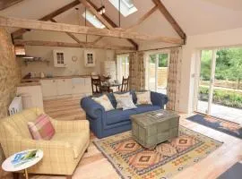 1 Bed in Stoke Abbott oc-50885