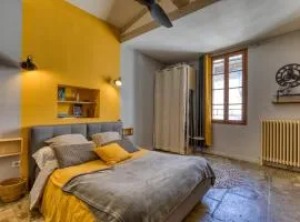 Porte Saint-Louis - Pélerins