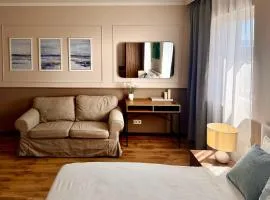 AirportStay bg - free shuttle and own parking