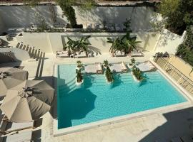 Doc's Boutique Hotel Kemer, khách sạn ở Kemer