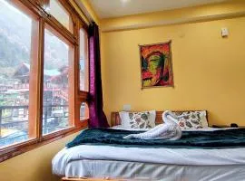 Wanderer Stays Kasol New Chandra Guest House