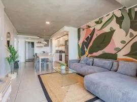 2 Bedroom Apartment in Coral Point
