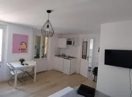 BudgetBnb 34, Toulon sympathique studio a 2 pas de l'opéra