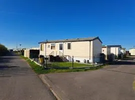 Cozy corner house, New vennepark