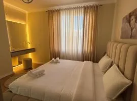 E&O Apartment