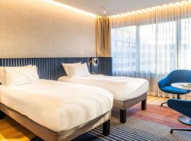 Novotel Campo De Las Naciones, hotel em Madri