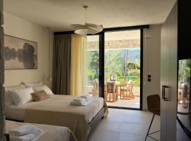 Noima Kalamitsi Boutique Studios, hotel di Kalamitsi