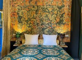 Oranienburg - Private Garden Residence, Hotel in Vianden