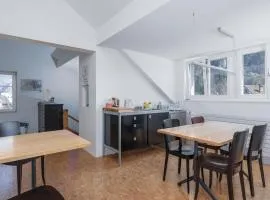 Bed and Breakfast near Glarus - Parking & Lake