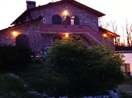 Villa Amrita Janani-Yoga e lifestyle tra Gubbio e Assisi