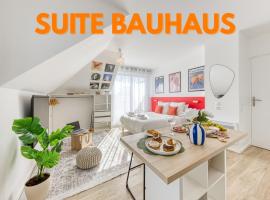 Suite Bauhaus - Proche Paris - Terrasse - Netflix: Bobigny şehrinde bir otel