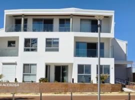Coastal Calm Seascapes Halls Head, Hotel in Falcon