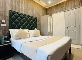 Hotel Satwah 29 Just Near Nizamuddin Railway Station And India Gate