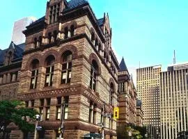 Homestay At Queen St-Downtown Toronto-Free Wifi N