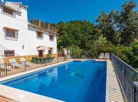 Rufino Iznájar by Ruralidays, Hotel in Iznájar