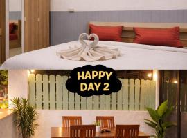 Happy Day 2, one private room "king size bed" and two open room with double bed each, total six people, hotel em Ko Samed