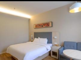 Hanting Hotel Zhengzhou Ruhe Road, hotel i Zhengzhou