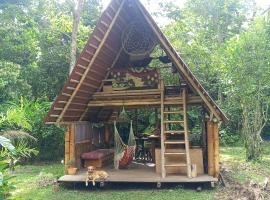 Cabaña Bugambilla، فندق في Macas