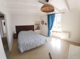 Le Gîte de la Gartempe, hotel i Saint-Sornin-la-Marche