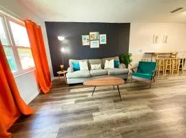 Tampa Bay Apartment Near Airport, Beaches & Dining