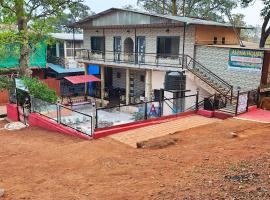 New Alpha House Matheran, viešbutis mieste Materanas