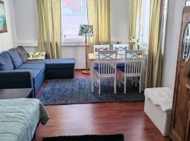 Huone 2-4 henkilölle