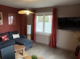 Charmant appartement proche fleuve et centre-ville，德西茲的飯店