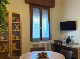 Suites Asia, hôtel à Argelato