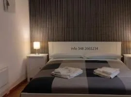 La Piazzetta B&B - Mini appartamento con ingresso indipendente