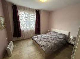 Cozy Central Apartment Near Station & Sea Garden