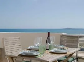 Almaré apartment- sea, terrace & pools - Marzamemi