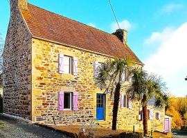 Refuge Secret en Bretagne Mer et Nature à deux pas, Hotel in Tréduder