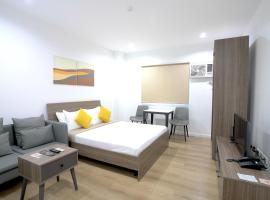 Mangrove Residences Mactan, отель в городе Punta Engaño