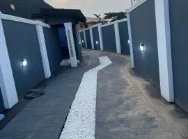 Shaggykings Luxury Apartments