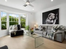Coastal Calm on Bellevue - The Idyllic Beach Life