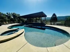 Dovewood Overlook - Pool and Hot Tub - Sleeps 16