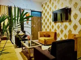 Lucknow Framehouse