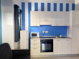 Villetta Morello con piscina e giardino privato, climatizzata, hotel di Viddalba