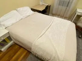 spacious room with great amenities