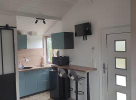 Le 13 au vert, khách sạn ở Montigny-les-Monts