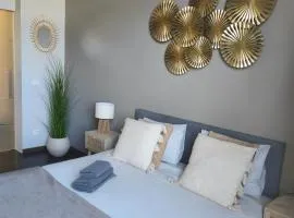 LA SUITE 159