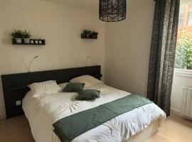 Centre ville - Le Creusot, hotell i Le Creusot