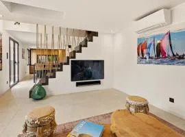 CASA JUNGLE ! Superb duplex apartment, Place des LICES !