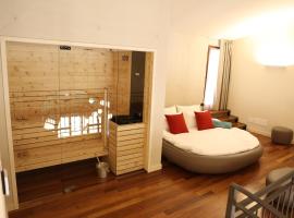 WANDERLUST OASI, COUNTRYSIDE APARTMENTS - Bardolino, Lago di Garda - Verona, Hotel in Bardolino