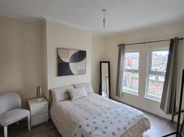 A Lovely double room in nature-shared home Liverpool, hotel a Waterloo