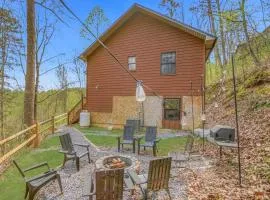 Cozy mountain cabin with stunning views hot tub game room & community pool