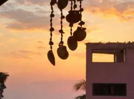 Oceanfront, AC and Parking, La Punta