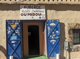 Auberge Restaurant Oumidou, hotel u gradu Agoudal