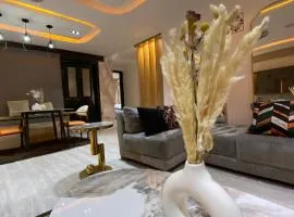 Luxe 2 Bedroom Apartment in The heart of Wuse 2