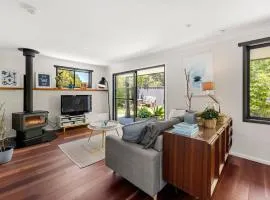 Pool Oasis - Swimming Pool - 10 Mins Walk to Beach
